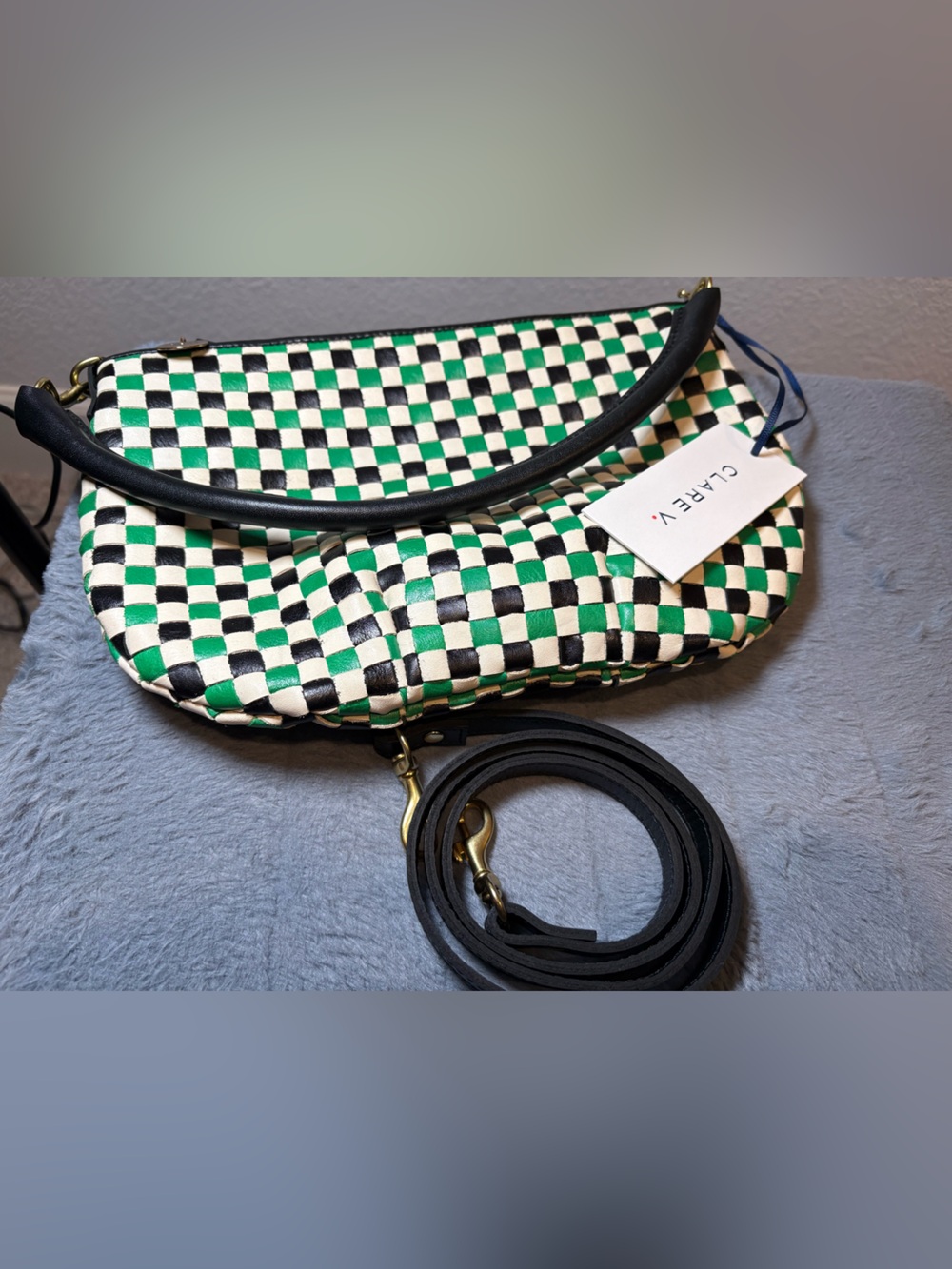 Clare V. Petit moyen messenger in green apple multi woven check - Picture 2 of 5